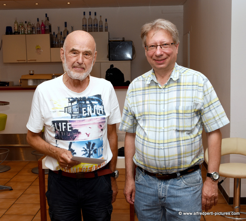 80 Geburtstag von Hubert Holzinger beim Schachverein Korneuburg mit Kurt Boneder